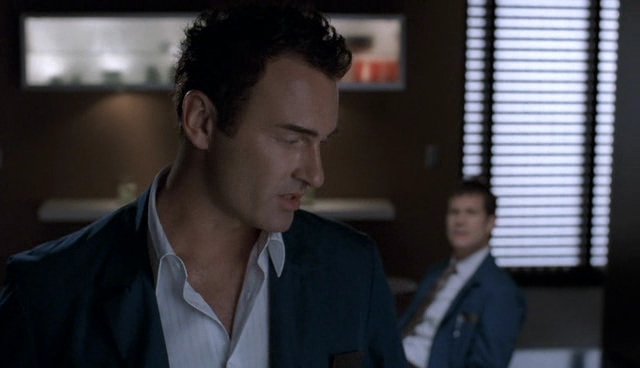 Charmed-Online-dot-NL-NipTuck4x01-2246.jpg