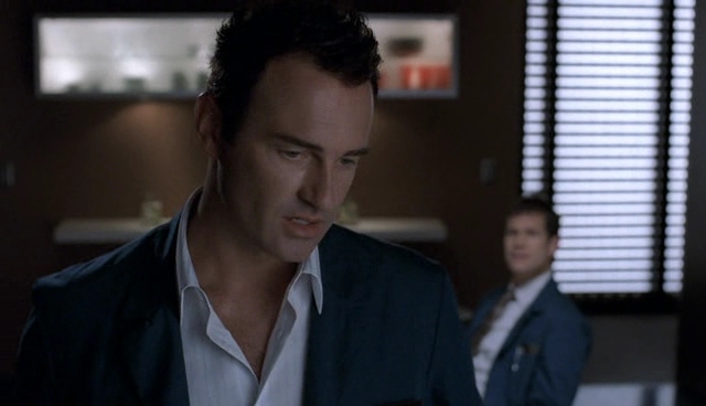 Charmed-Online-dot-NL-NipTuck4x01-2247.jpg