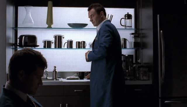 Charmed-Online-dot-NL-NipTuck4x01-2257.jpg