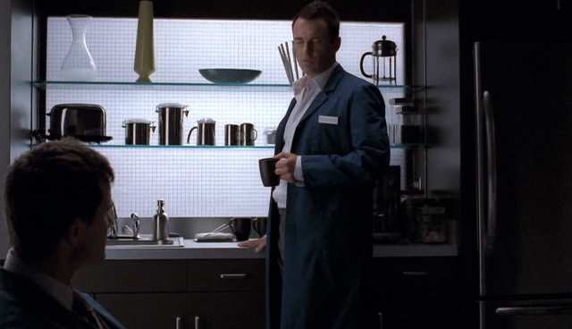 Charmed-Online-dot-NL-NipTuck4x01-2259.jpg