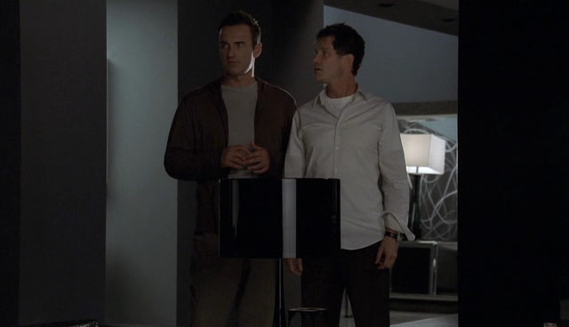 Charmed-Online-dot-NL-NipTuck4x01-2651.jpg