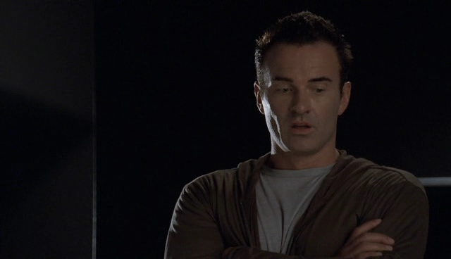 Charmed-Online-dot-NL-NipTuck4x01-2736.jpg