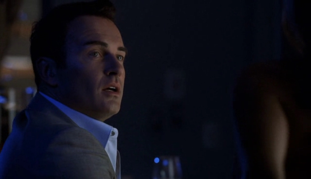 Charmed-Online-dot-NL-NipTuck4x01-3047.jpg