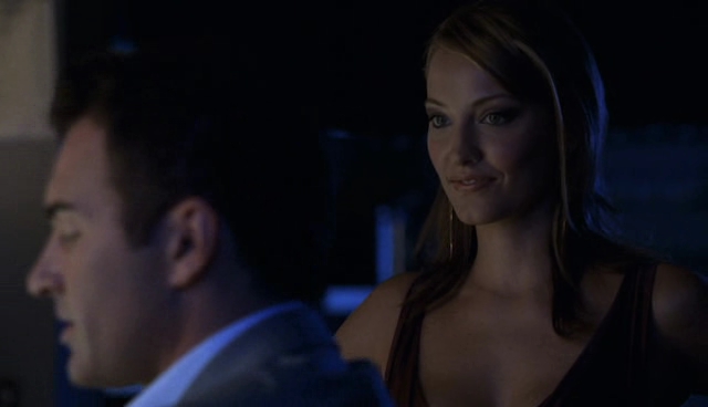 Charmed-Online-dot-NL-NipTuck4x01-3056.jpg