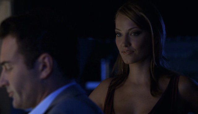 Charmed-Online-dot-NL-NipTuck4x01-3057.jpg