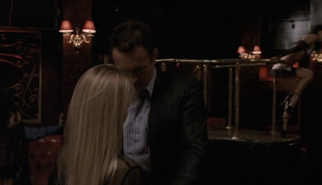 Charmed-Online-dot-NL-NipTuck4x02-0922.jpg