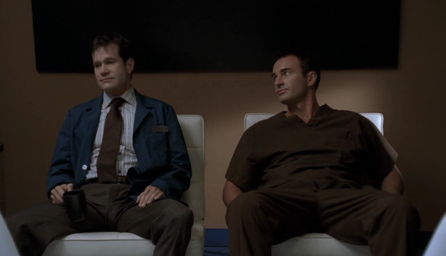 Charmed-Online-dot-NL-NipTuck4x02-2060.jpg