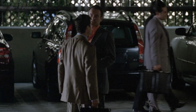 Charmed-Online-dot-NL-NipTuck4x10-3090.jpg