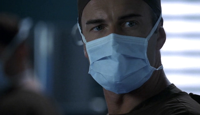 Charmed-Online-dot-NL-NipTuck4x10-4816.jpg