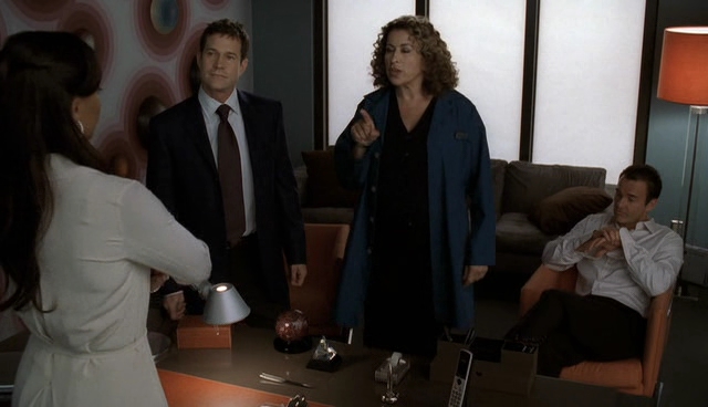 Charmed-Online-dot-NL-NipTuck4x10-4862.jpg