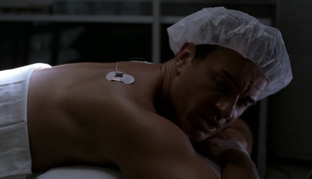 Charmed-Online-dot-NL-NipTuck4x10-5000.jpg