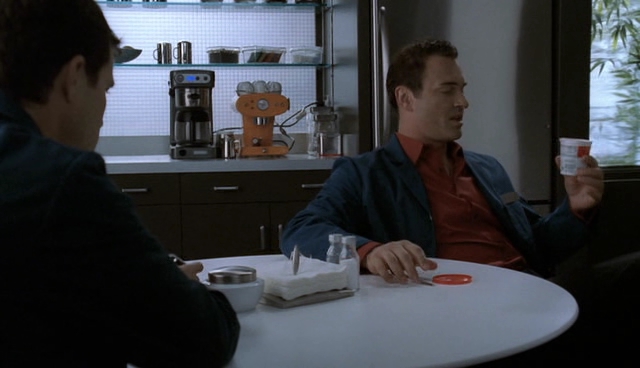 Charmed-Online-dot-NL-NipTuck4x04-0114.jpg