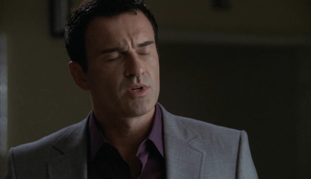 Charmed-Online-dot-NL-NipTuck4x04-1203.jpg