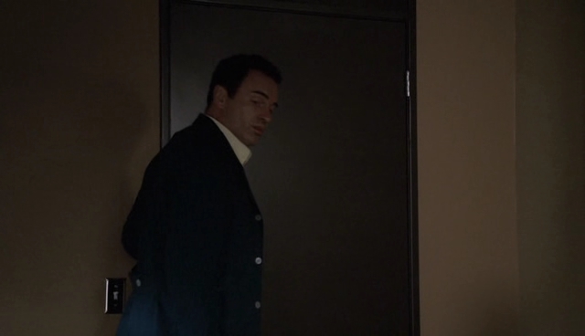 Charmed-Online-dot-NL-NipTuck4x05-0735.jpg