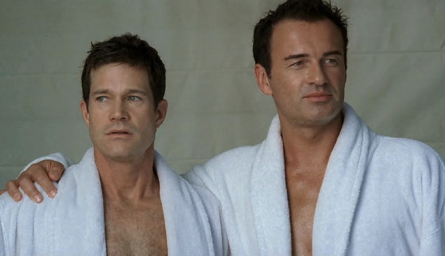 Charmed-Online-dot-NL-NipTuck4x06-0006.jpg