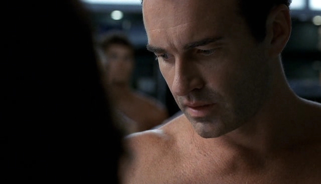 Charmed-Online-dot-NL-NipTuck4x06-0226.jpg