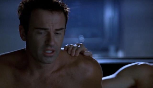 Charmed-Online-dot-NL-NipTuck4x06-0287.jpg