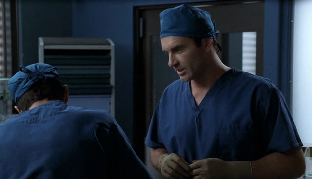 Charmed-Online-dot-NL-NipTuck4x06-0516.jpg