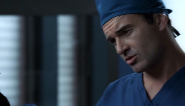 Charmed-Online-dot-NL-NipTuck4x06-0525.jpg