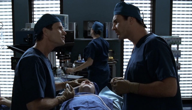 Charmed-Online-dot-NL-NipTuck4x06-0533.jpg