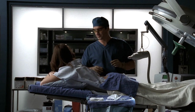 Charmed-Online-dot-NL-NipTuck4x06-1069.jpg