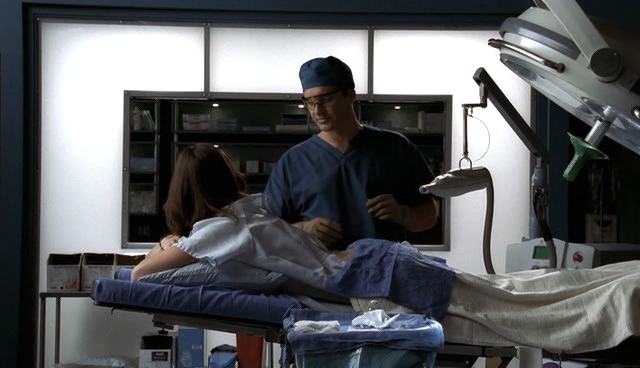 Charmed-Online-dot-NL-NipTuck4x06-1070.jpg