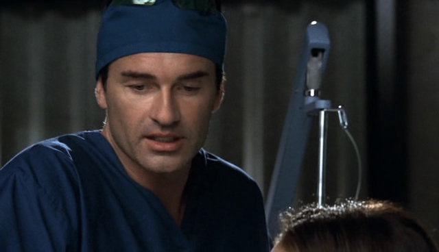 Charmed-Online-dot-NL-NipTuck4x06-1085.jpg