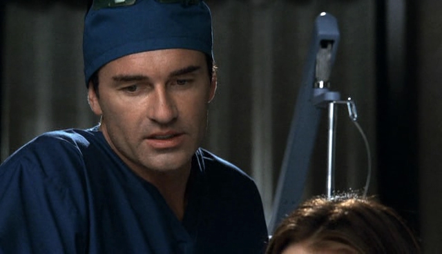 Charmed-Online-dot-NL-NipTuck4x06-1096.jpg