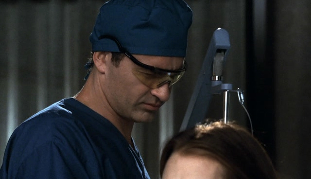 Charmed-Online-dot-NL-NipTuck4x06-1136.jpg
