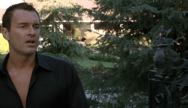 Charmed-Online-dot-NL-NipTuck4x07-2816.jpg