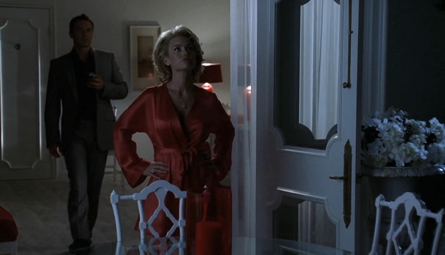 Charmed-Online-dot-NL-NipTuck4x07-3868.jpg Charmed-Online-dot-NL-NipTuck4x07-3868.jpg