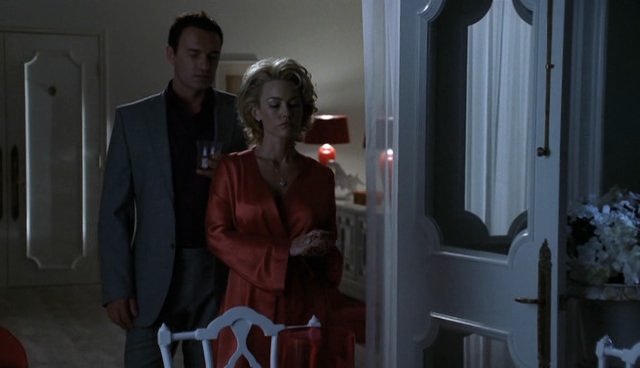 Charmed-Online-dot-NL-NipTuck4x07-3875.jpg Charmed-Online-dot-NL-NipTuck4x07-3875.jpg