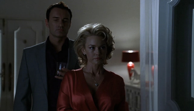 Charmed-Online-dot-NL-NipTuck4x07-3891.jpg Charmed-Online-dot-NL-NipTuck4x07-3891.jpg