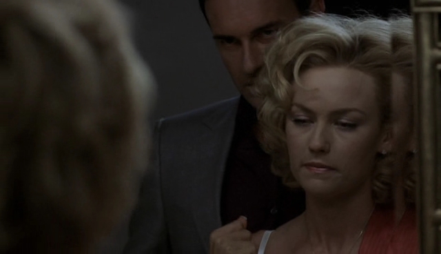 Charmed-Online-dot-NL-NipTuck4x07-3929.jpg Charmed-Online-dot-NL-NipTuck4x07-3929.jpg