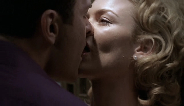 Charmed-Online-dot-NL-NipTuck4x07-3987.jpg Charmed-Online-dot-NL-NipTuck4x07-3987.jpg