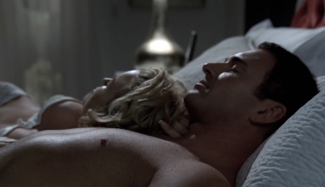 Charmed-Online-dot-NL-NipTuck4x07-4013.jpg Charmed-Online-dot-NL-NipTuck4x07-4013.jpg