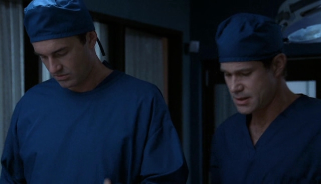 Charmed-Online-dot-NL-NipTuck4x07-4364.jpg