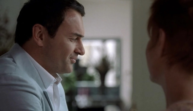 Charmed-Online-dot-NL-NipTuck4x08-0612.jpg