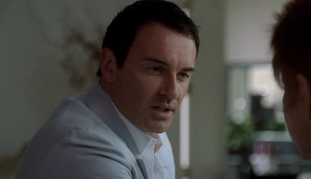 Charmed-Online-dot-NL-NipTuck4x08-0707.jpg
