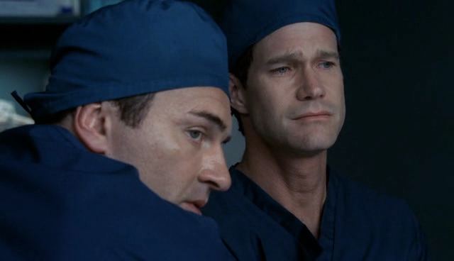 Charmed-Online-dot-NL-NipTuck4x08-1611.jpg
