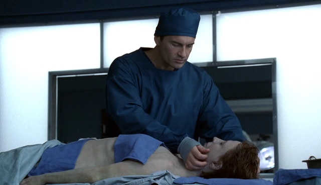 Charmed-Online-dot-NL-NipTuck4x08-1845.jpg