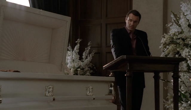 Charmed-Online-dot-NL-NipTuck4x08-2264.jpg