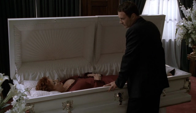 Charmed-Online-dot-NL-NipTuck4x08-2368.jpg Charmed-Online-dot-NL-NipTuck4x08-2368.jpg