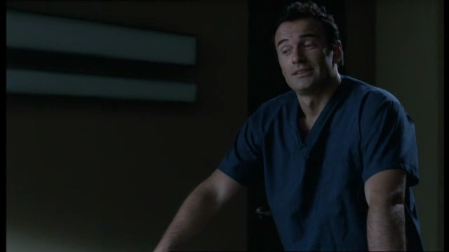 Charmed-Online-dot-NL-NipTuck4x10-0469.jpg