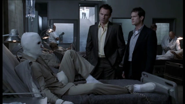 Charmed-Online-dot-NL-NipTuck4x10-0887.jpg