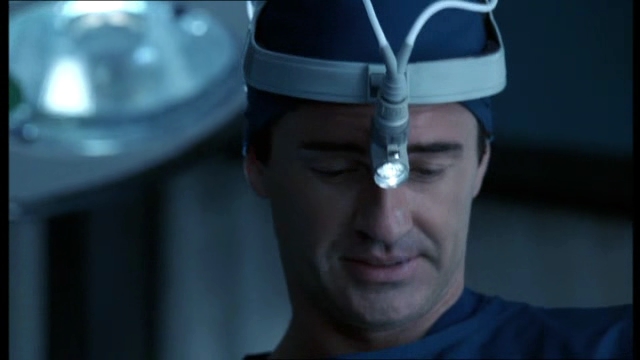 Charmed-Online-dot-NL-NipTuck4x10-0961.jpg