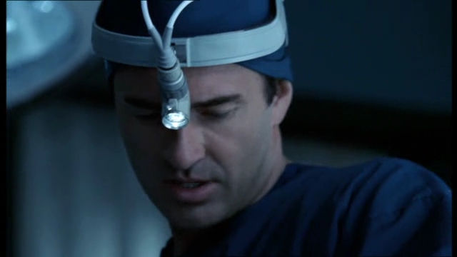 Charmed-Online-dot-NL-NipTuck4x10-1010.jpg