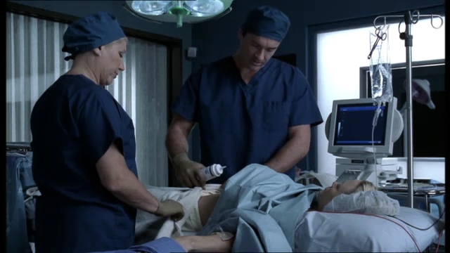 Charmed-Online-dot-NL-NipTuck4x10-1639.jpg