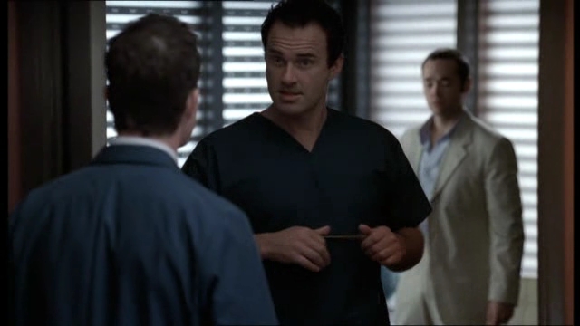 Charmed-Online-dot-NL-NipTuck4x10-1831.jpg