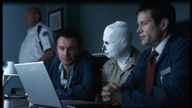 Charmed-Online-dot-NL-NipTuck4x10-1883.jpg
